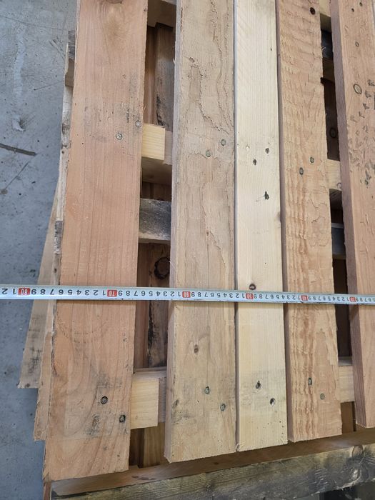 Палети малки дървени добре съхранени