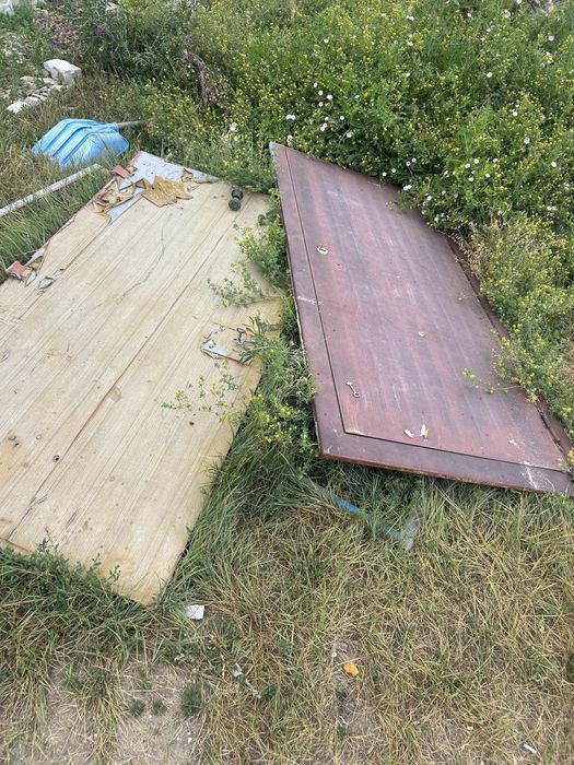 Продам металлические двери