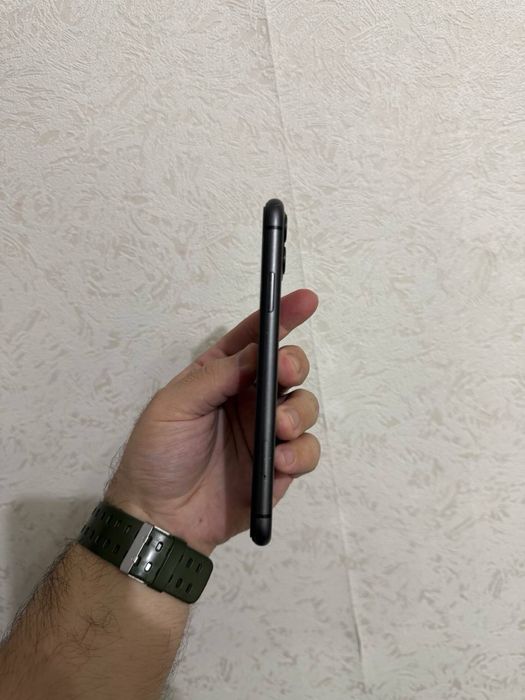 IPhone 11 64 GB продам срочно