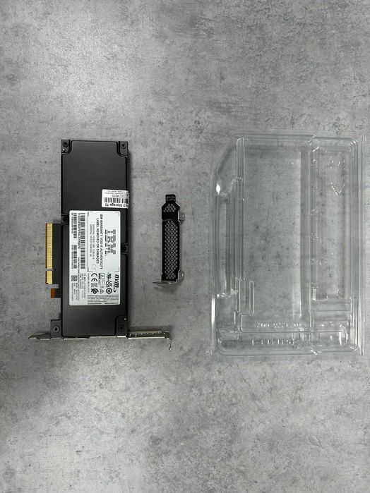 Серверный SSD NVMe накопитель Samsung PM1735 3,2TB PCIe