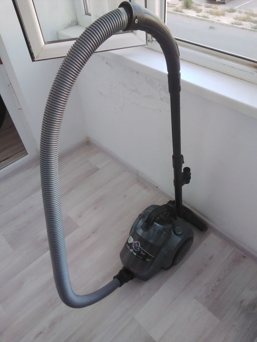 Продам Пылесос ARTEL