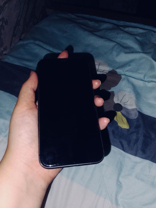 Срочно продам iphone 11