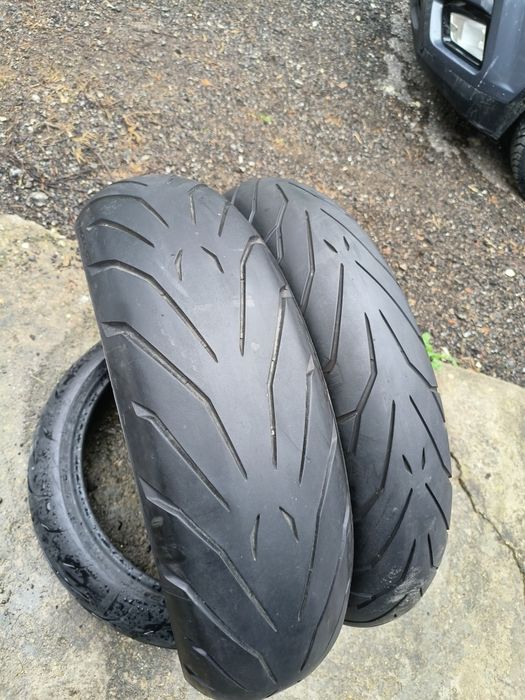 Pirelli Angel GT  160/120