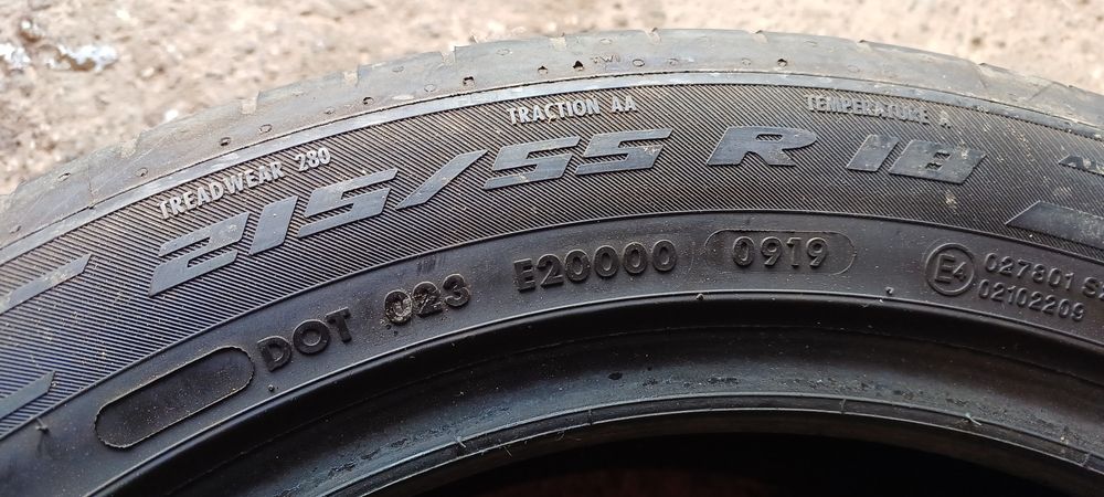 2 anvelope vara 215/55R18