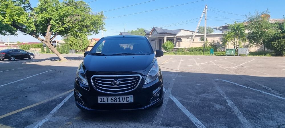 Spark сотилади 2012йил автомат