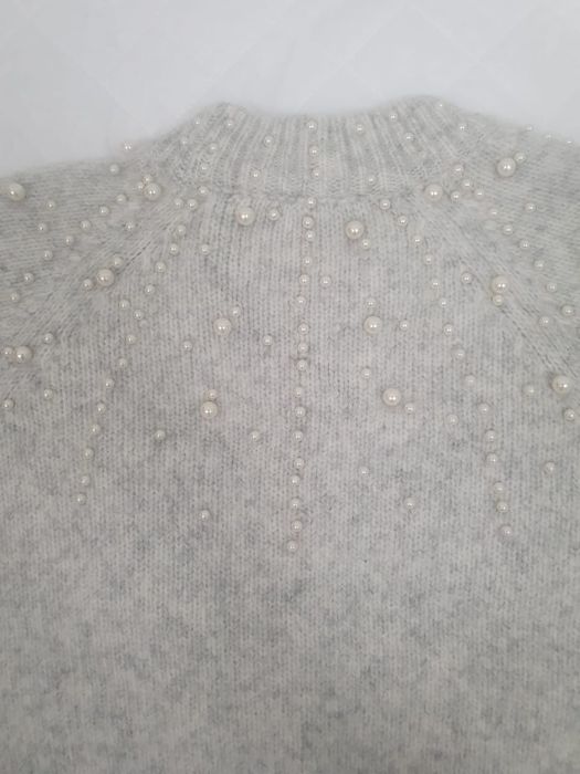 Продам тёплую кофту Zara