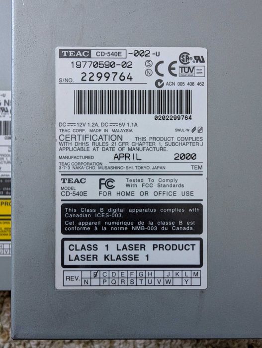 IDE CD-RW Teac CD-W540E / Teac CD-W524E
