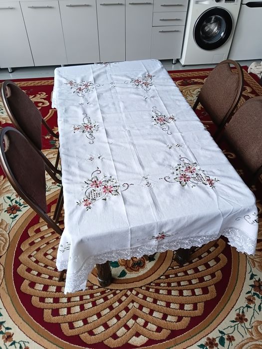 Стол-стул сотилади