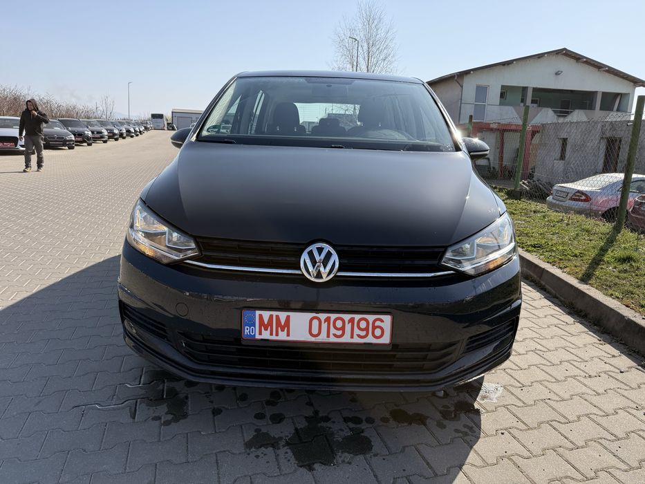 Vw Touran 1.6 TDI  2017 tva ded import Germania