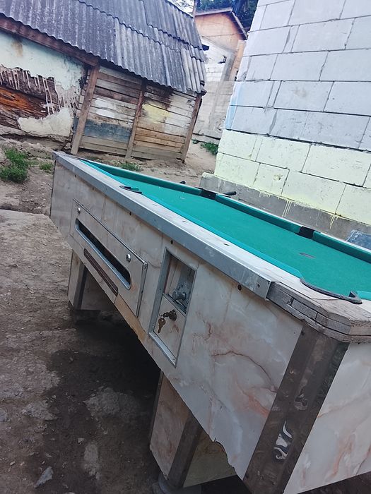MASA DE BILIARD cu placa din ardezie aprox 2X1 m