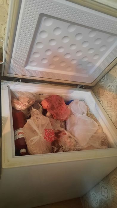 Продам морозильник