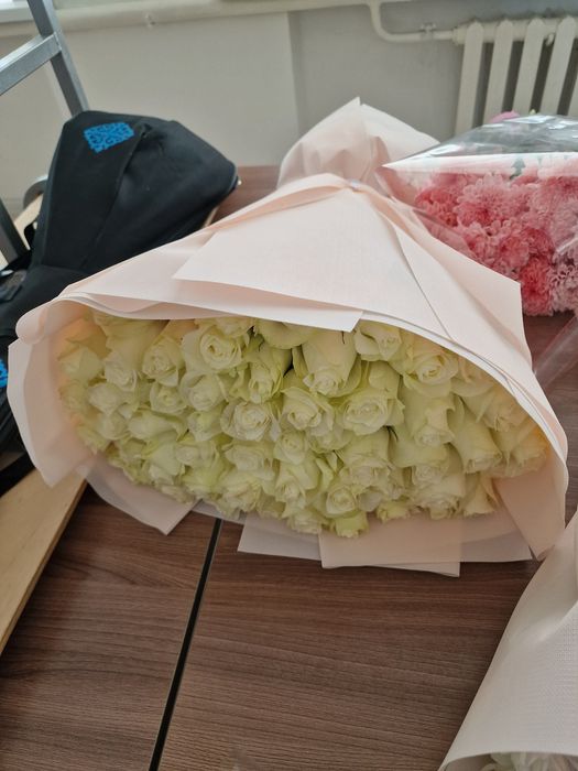Недорого букеты есть
