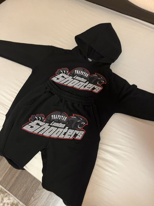 Trapstar shooters екип