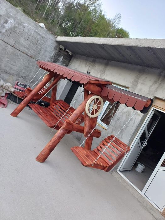 Balansoare mese rustice