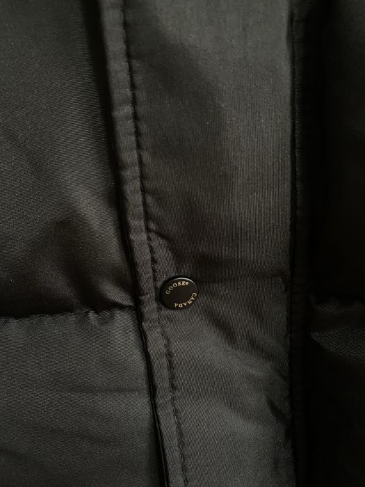 Vesta Canada Goose