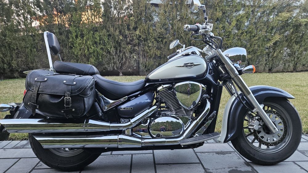 Suzuki intruder VL800C