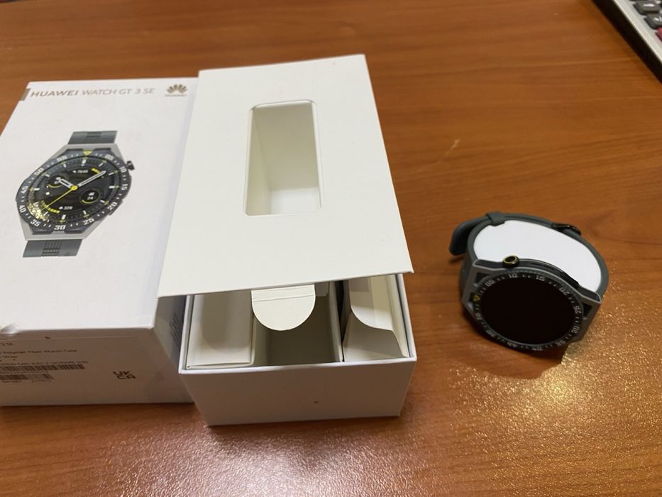 Нов smart watch Huawei GT 3 SE