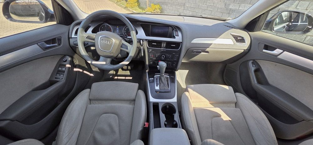 Audi A4 Automat 2.0 TDI 143 CP