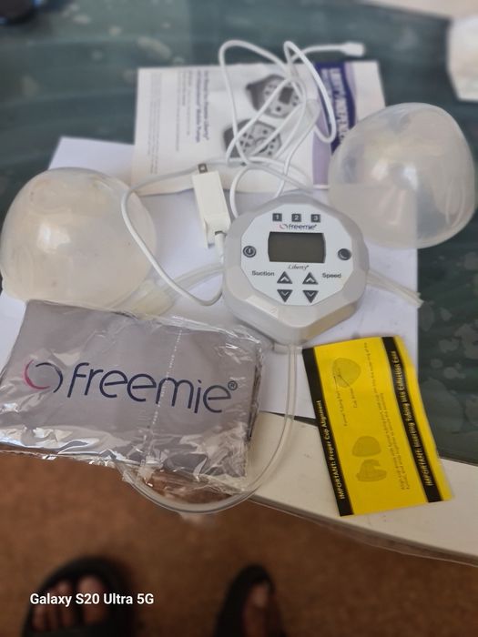 Freemie Liberty – двойна електрическа помпа за кърма Hands-Free, внос от САЩ
