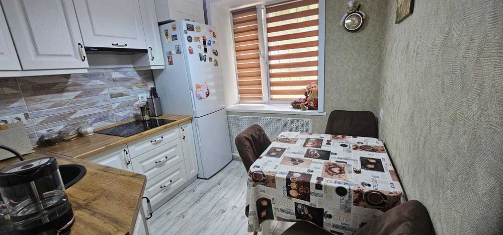 Продам 1 ком кв Алишер Империя