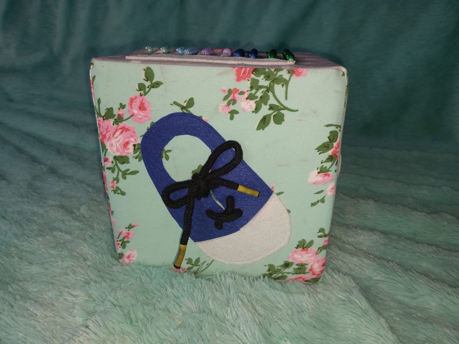 Бизикуб (развивашка)