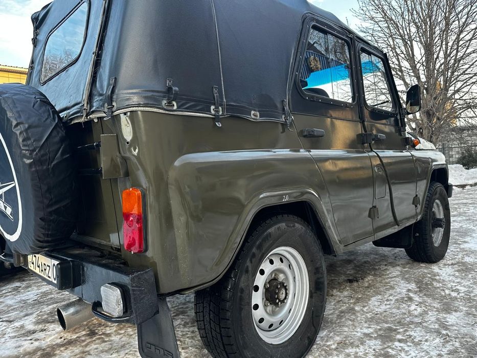 Продам УАЗ  Hanter 2004 года