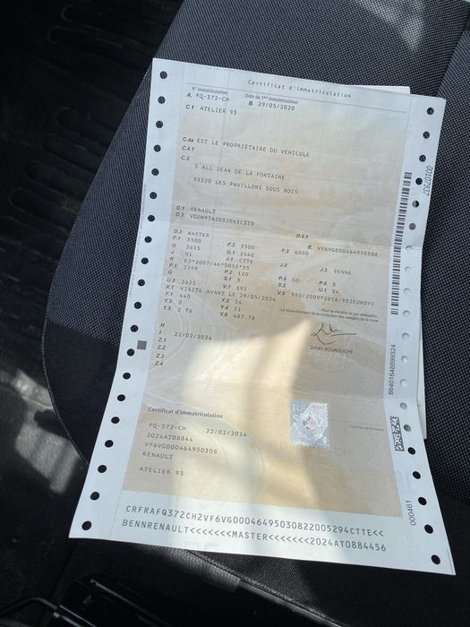 Autoutilitara basculabila,acte la zi,unic proprietar, masina in stare perfecta de functionare. Toate schimburile la zi.