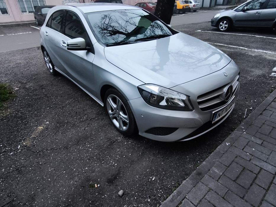 Mercedes Benz a180