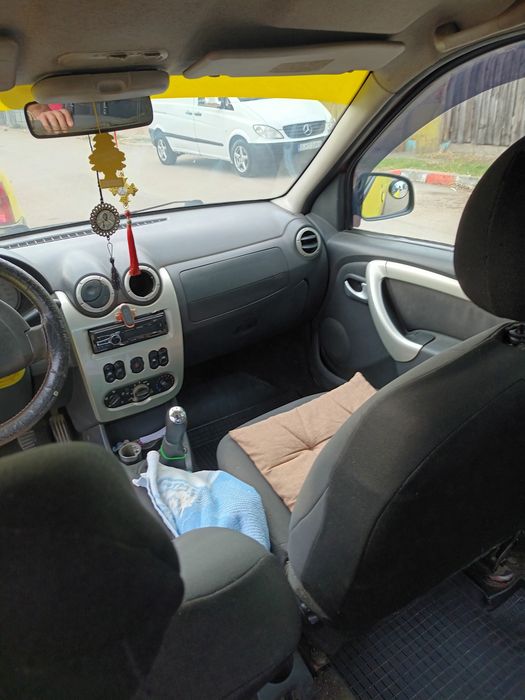DACIA Logan 2012 — imagine 3