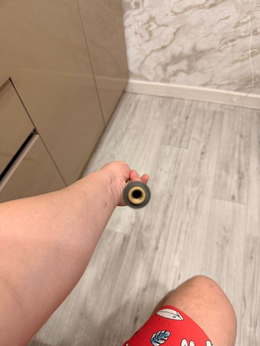 Продам бильярдный кий