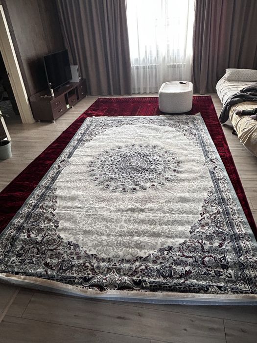 Ковёр новый б/у