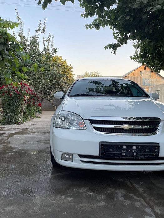 Lasetti avtomat 1.6 gaz benzin 2013