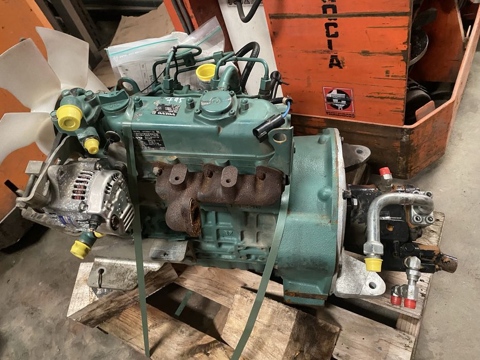 Motor miniexcavator Volvo ECR25D
