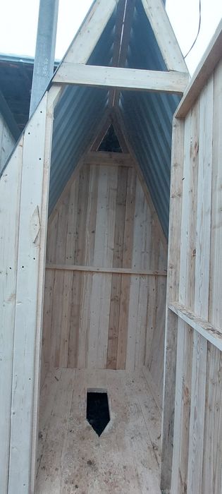 Уличный туалет тип дачный