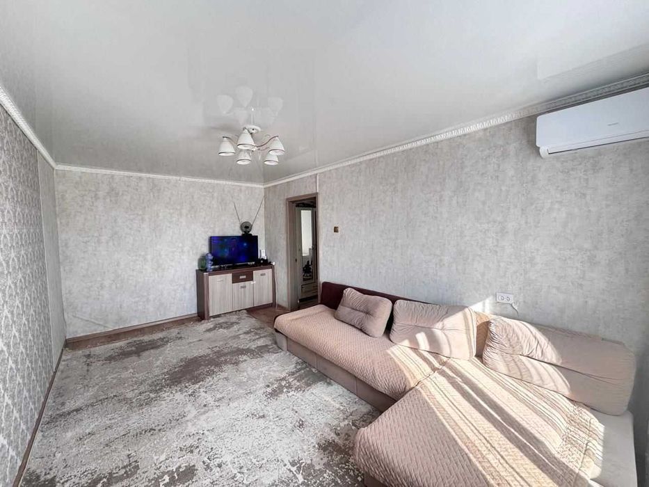 Продам 2к квартиру рн Азии