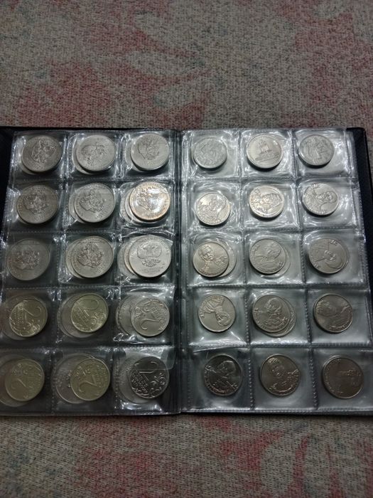 Монеты коллекционные