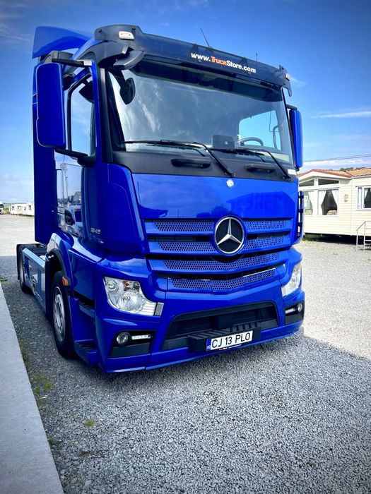 Mercedes Actros 1843