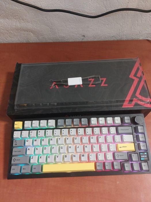 Okazie! Tastatura gaming Ajazz AK820 Pro display,mecanica,argb,noua