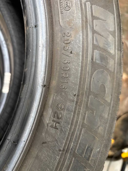 Продавам 4 зимни гуми Michelin Alpin5 205/60 R16
