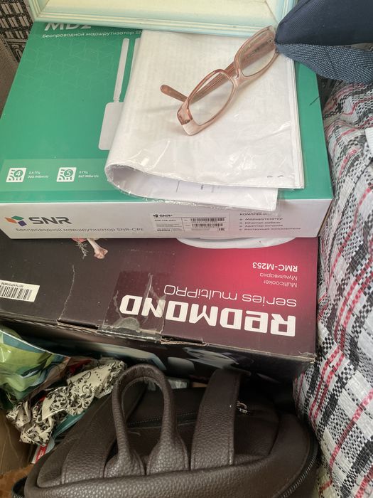 Мультиварка бренда Redmond