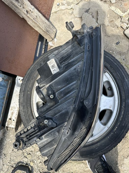 VW Passat b8 десен фар Full Led