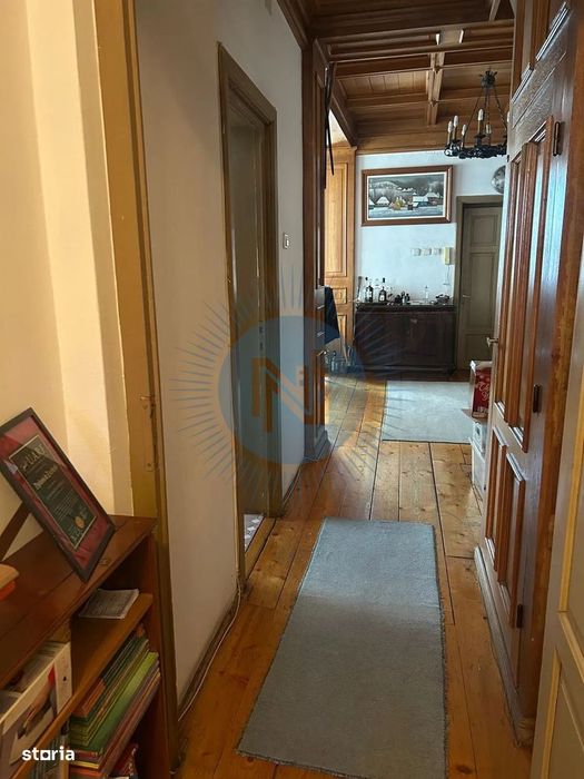 Vila de vanzare zona Barbu Vacarescu