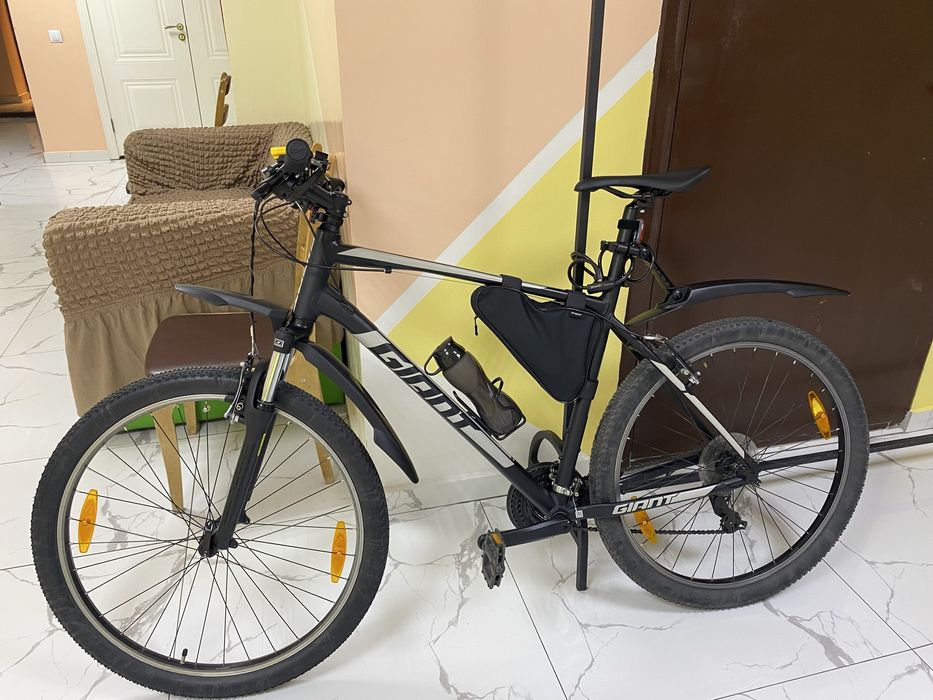 Gaint 180000 сост идеал + допы xxl рама 27’5 колеса