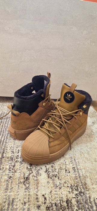 Ghete de iarnă Adidas