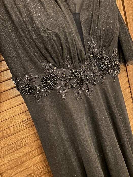 Официална рокля тъмно син цвят