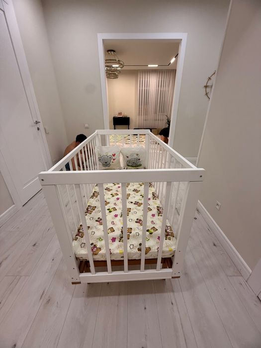 Детская кровать с матрасом