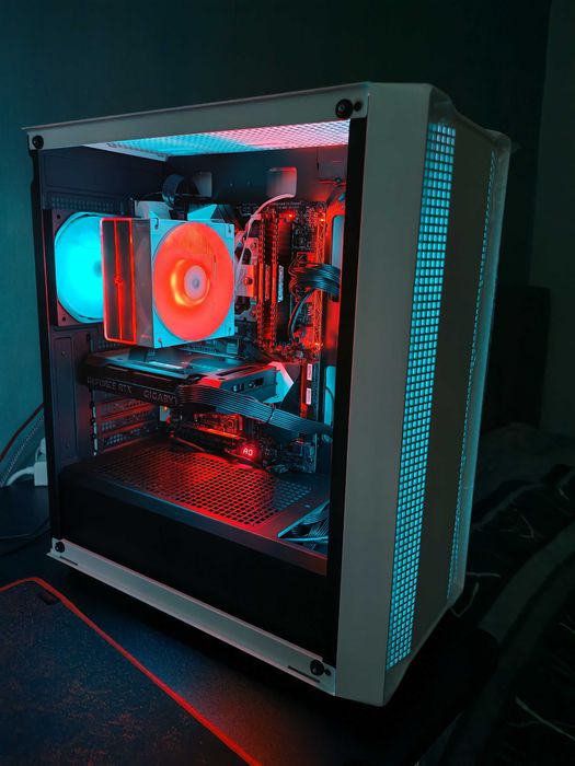 Gigabyte Gaming PC (КАТО НОВ) - i7-7700K, RTX 3060 12GB, RAM 16GB, SSD 512GB NVMe
