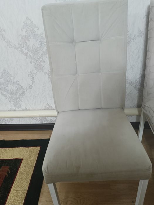 Стулья железный ноги