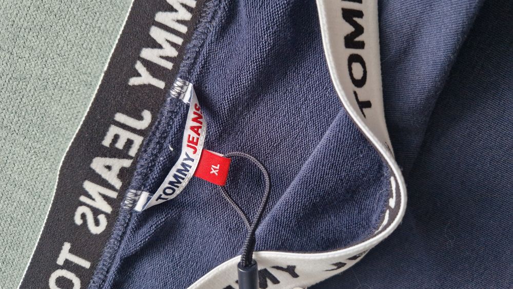 Оригинална пола Tommy Jeans
