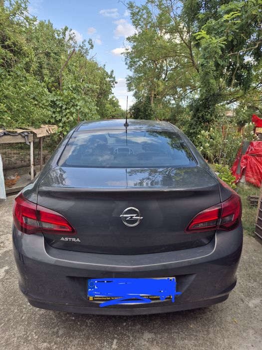 Opel astra notchback 1.6 benzina
